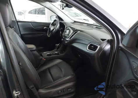 2018 Chevrolet Equinox Premier z USA, uszkodzony, nr VIN 2GNAXNEX2J6299543